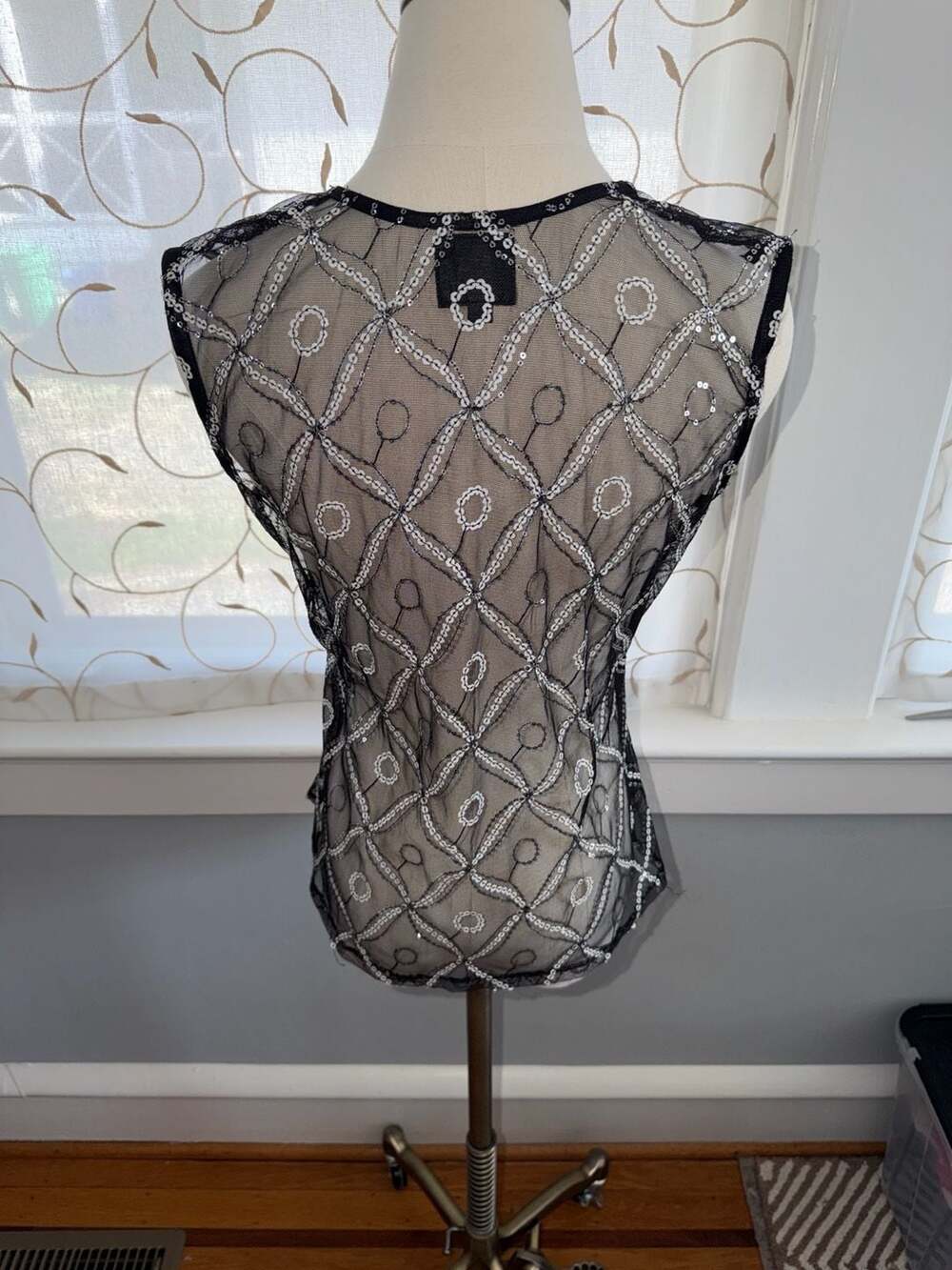 Royal Highness Equestrian Black Embroidered Mesh Sequin Vest - Picture 4 of 6